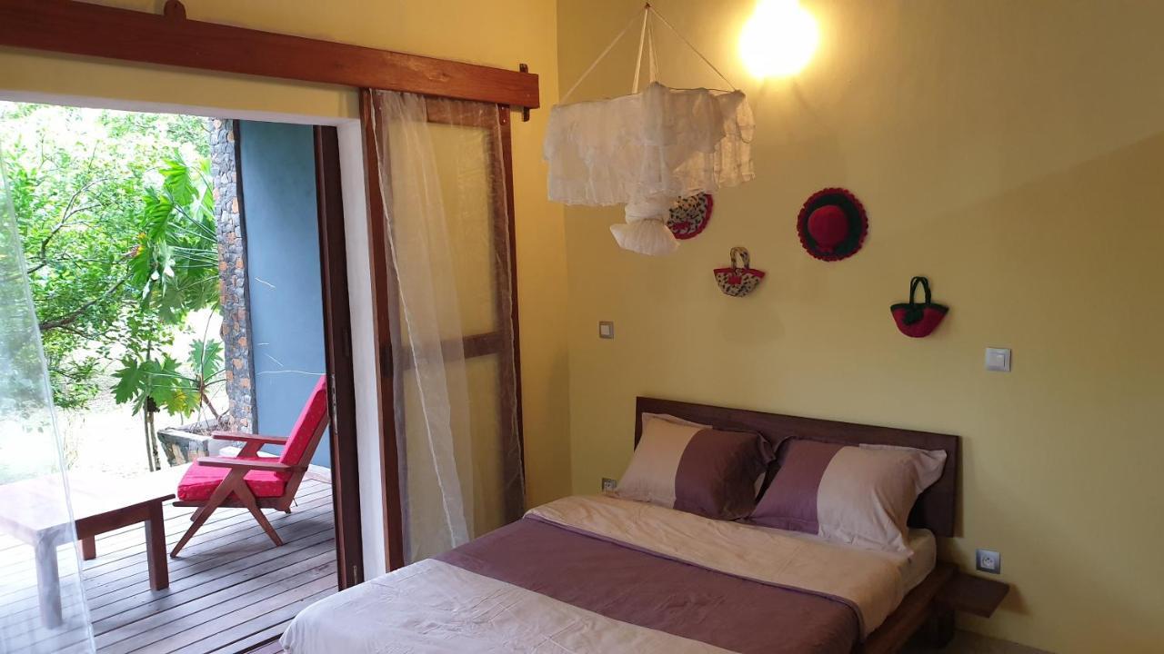 Les Citronniers Bed & Breakfast Ile Sainte-Marie Екстериор снимка