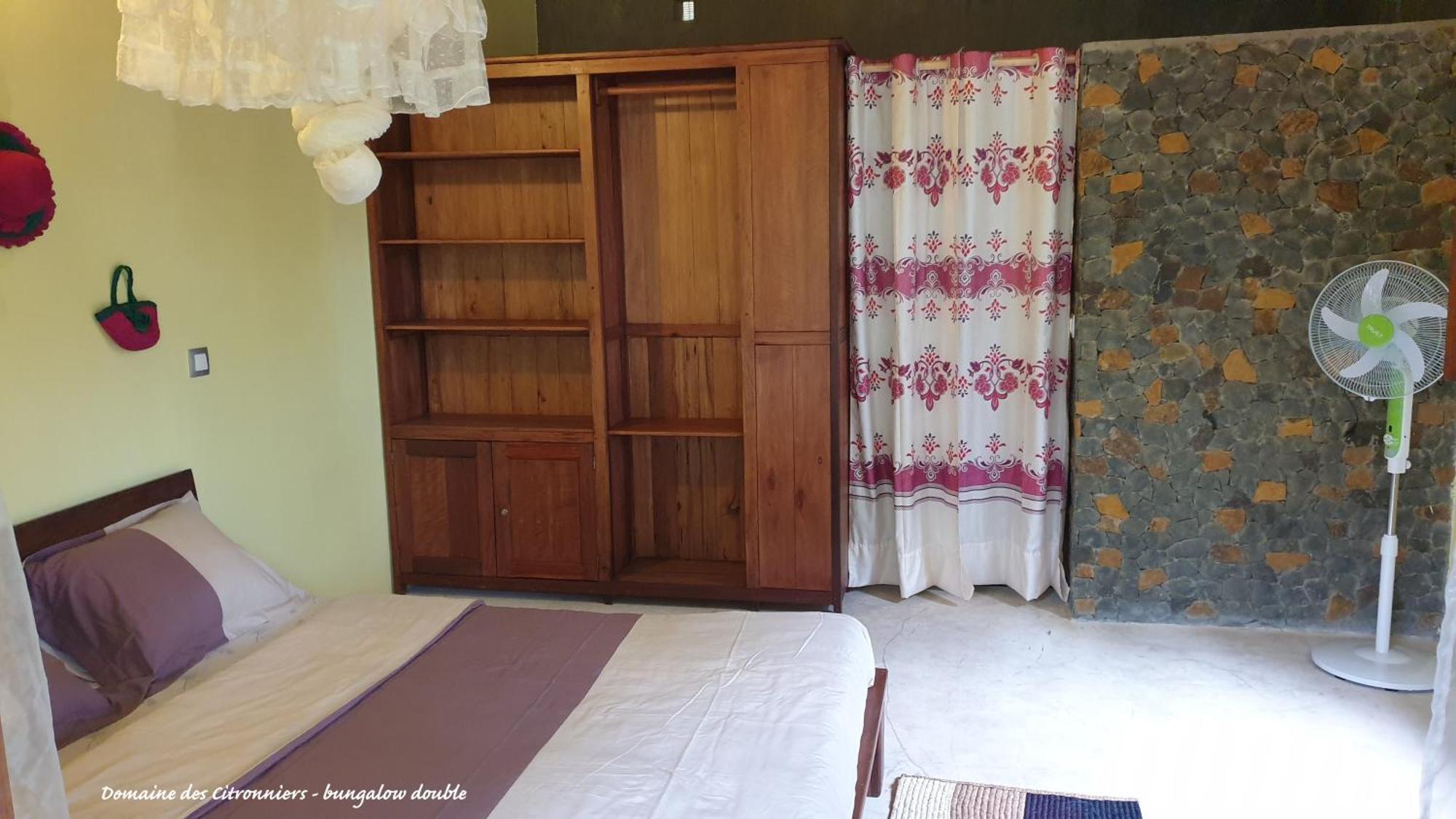 Les Citronniers Bed & Breakfast Ile Sainte-Marie Екстериор снимка